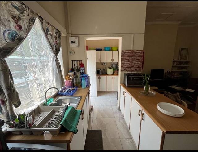 2 BEDROOM APARTMENT FOR SALE IN PIETERMARITZBURG CENTRAL